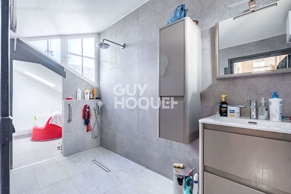 Maison à ASNIERES-SUR-SEINE