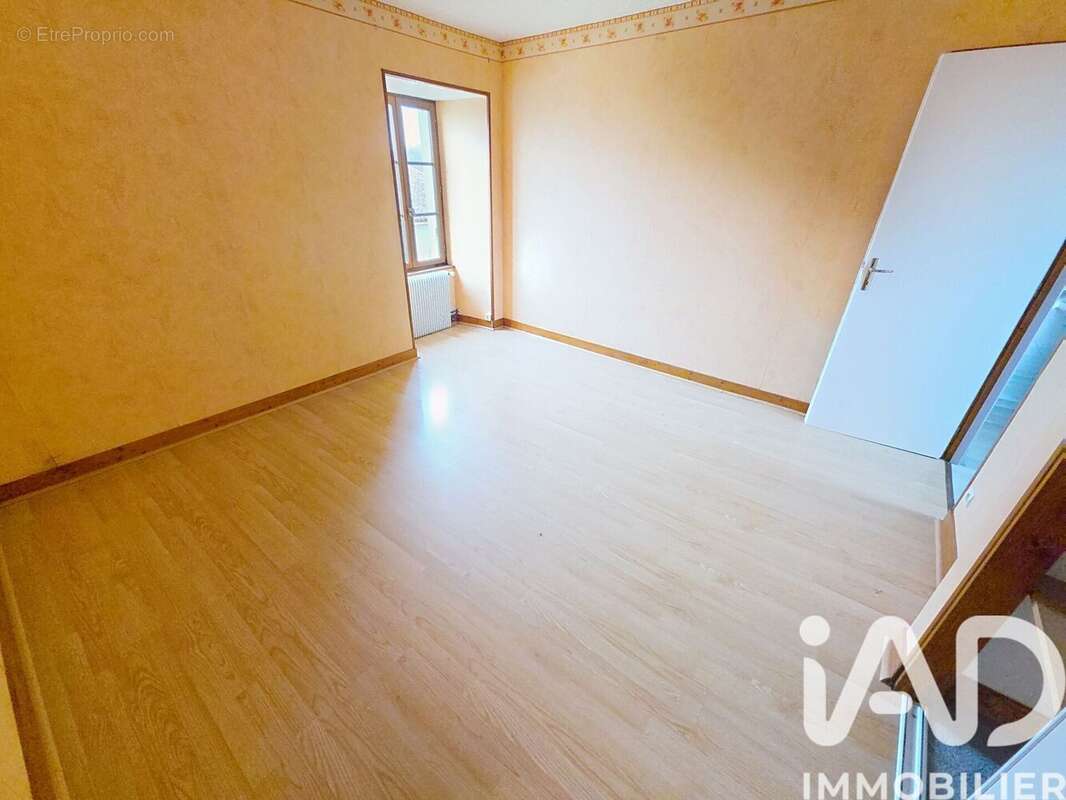 Photo 9 - Maison à VOUZAN