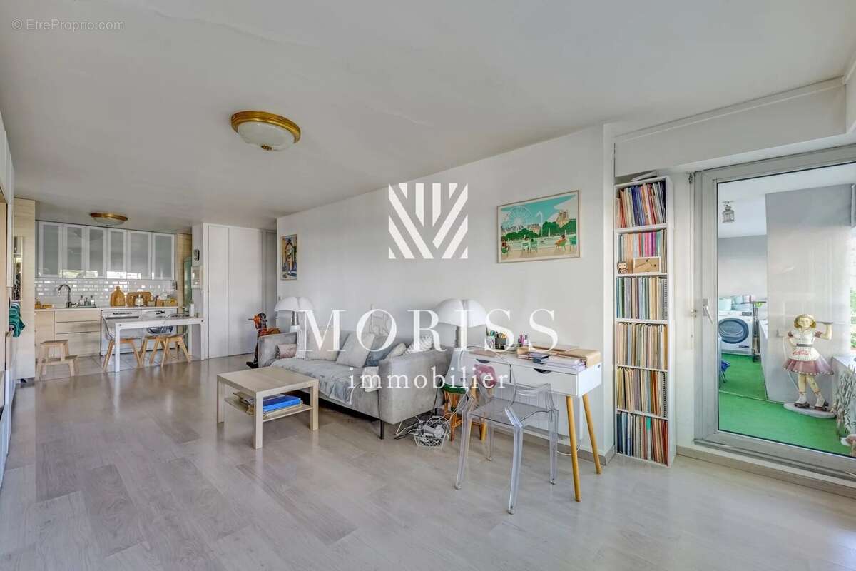Appartement à PARIS-19E