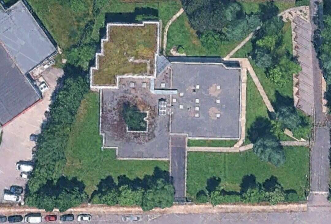 Commerce à SAINT-APOLLINAIRE