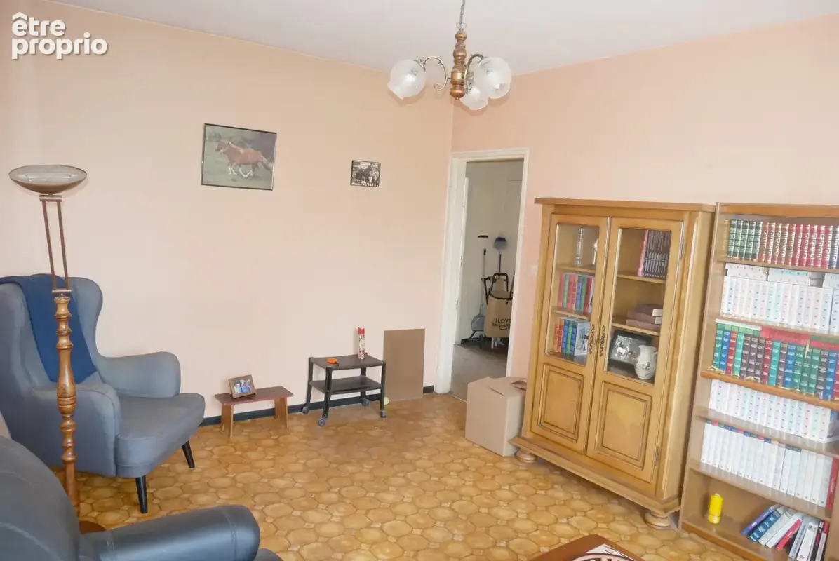 Appartement 3 pièces 66 m² à vendre à Corbas (69960) - photo 2
