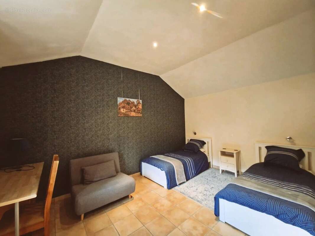 Maison à VILLENEUVE