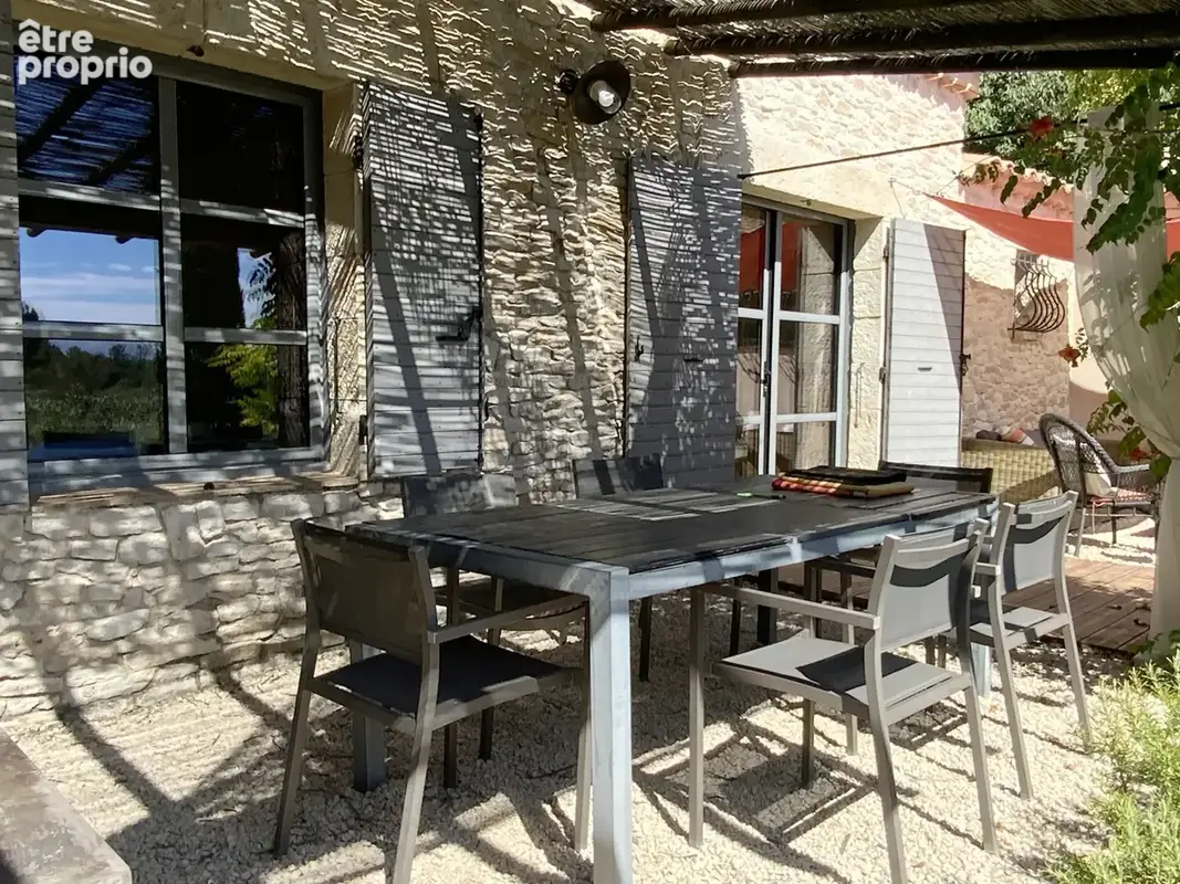 Villa de plain de pied de 155 m2 avec piscine. - photo 13