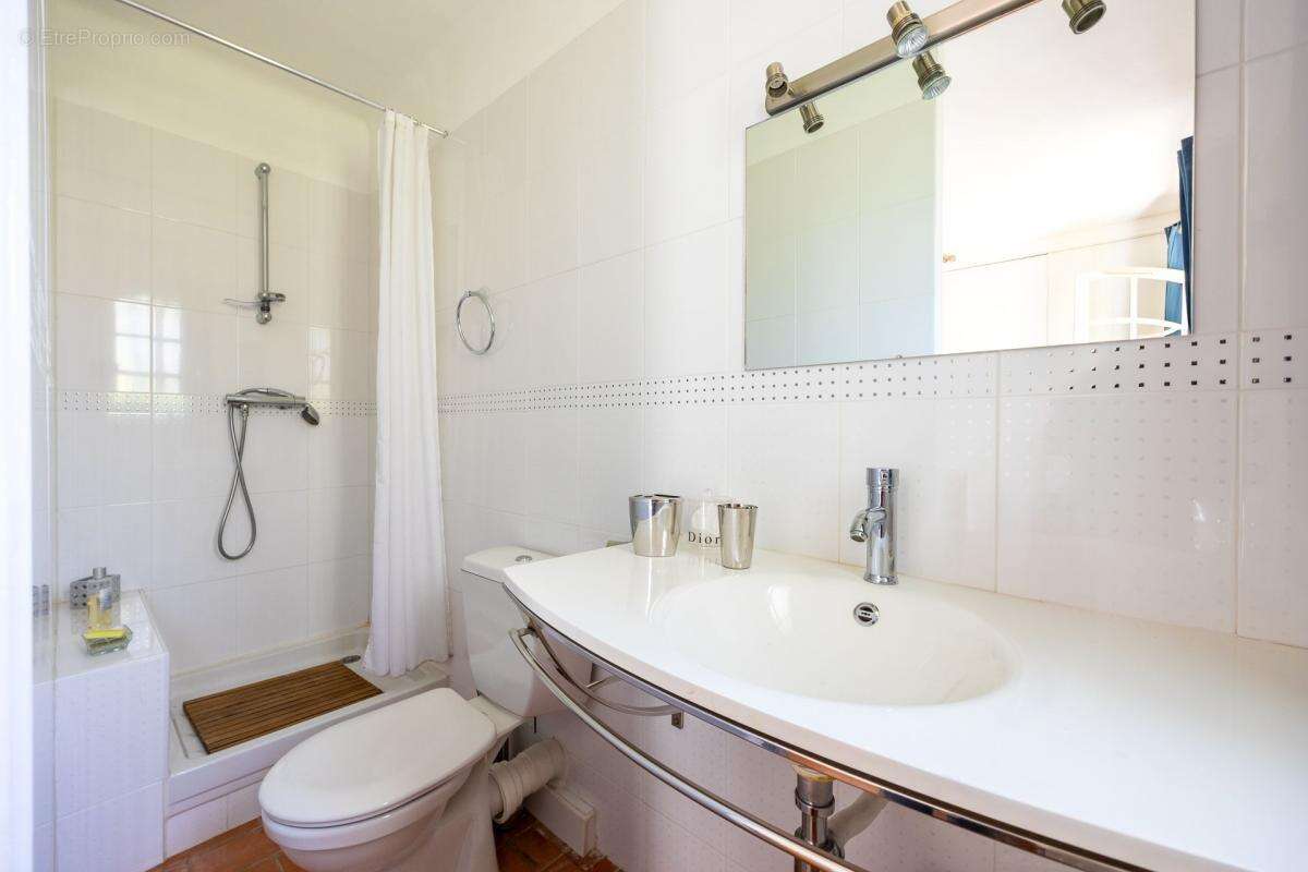 Maison à ROQUEFORT-LA-BEDOULE