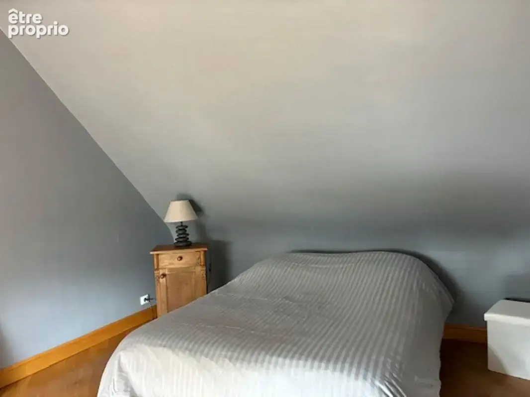 Propriété Familiale de 235 m² -4 chambres -Piscine-Dépendance-Terrain1700M² - photo 15