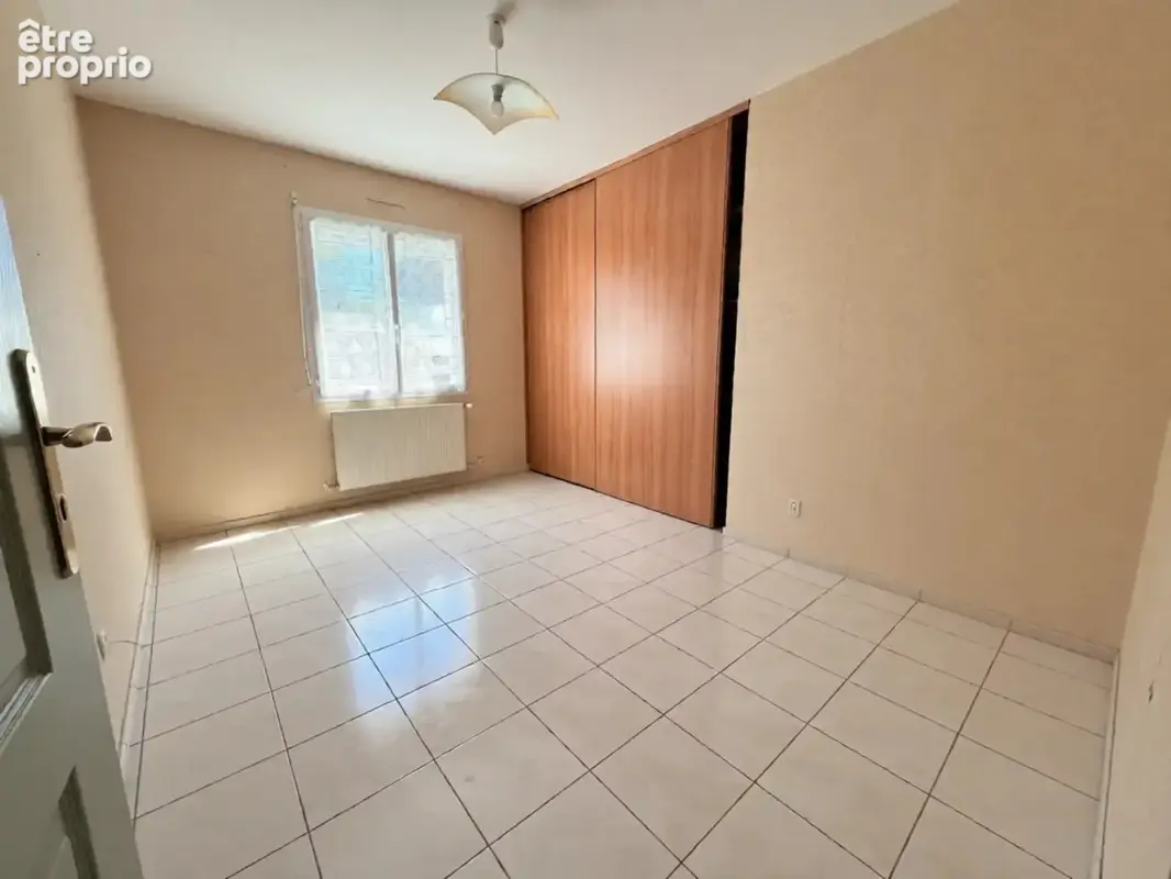 Maison 4 chambres 134m2/3167m2 . Plain-pied . Double garage . 5min Chateaubriant - photo 14
