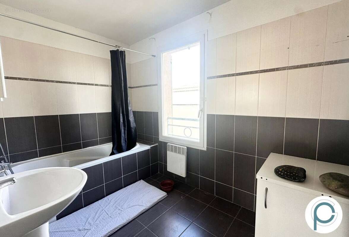 Appartement à SANARY-SUR-MER