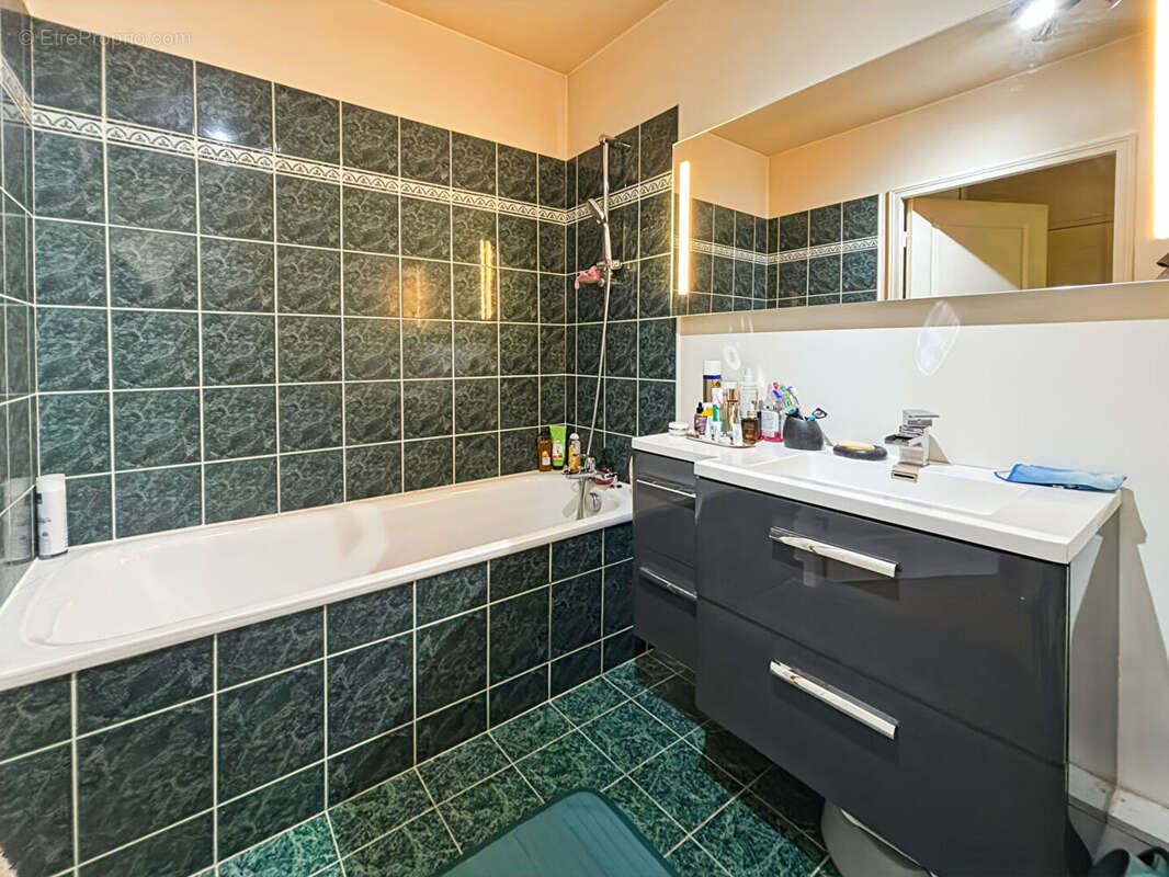 Appartement à CHATENAY-MALABRY