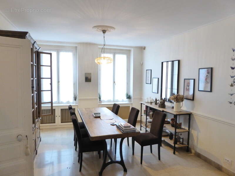 Maison à ARPAJON