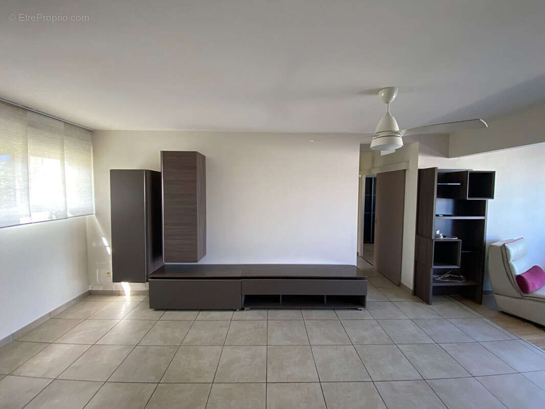 Appartement 71 m² à Saint-Leu  - photo 6