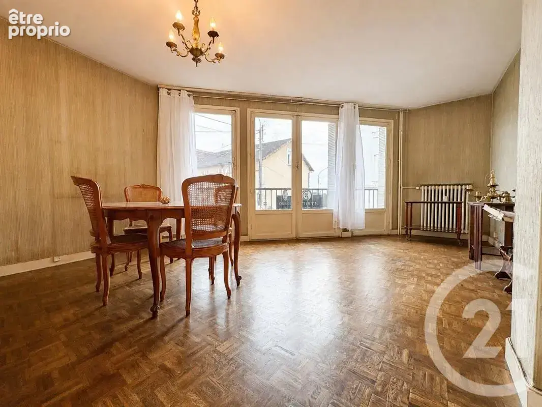 Appartement 4 pièces 75 m² à vendre à Limoges (87100) - photo 2