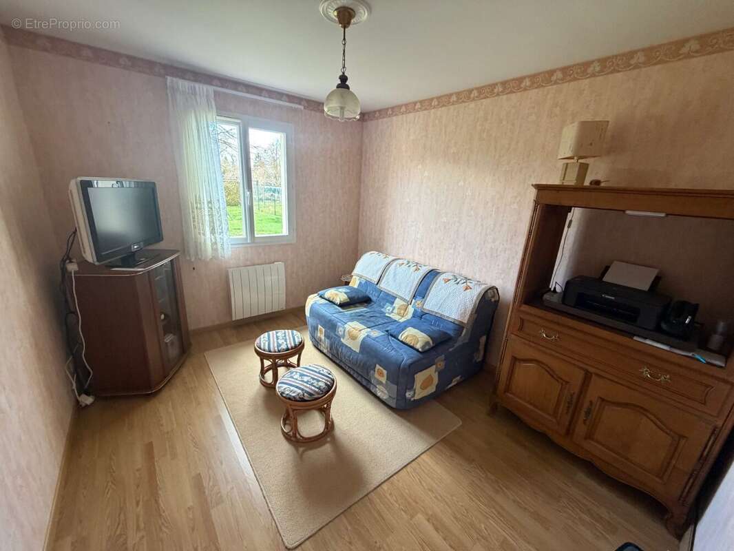 Maison à SAINT-GONDON