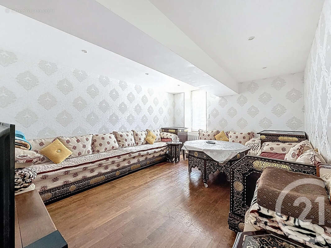 Maison à MIREBEAU-SUR-BEZE