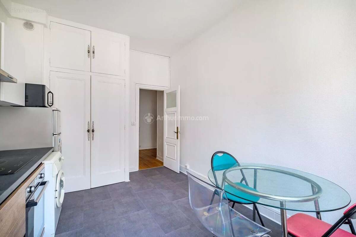Appartement à LYON-6E