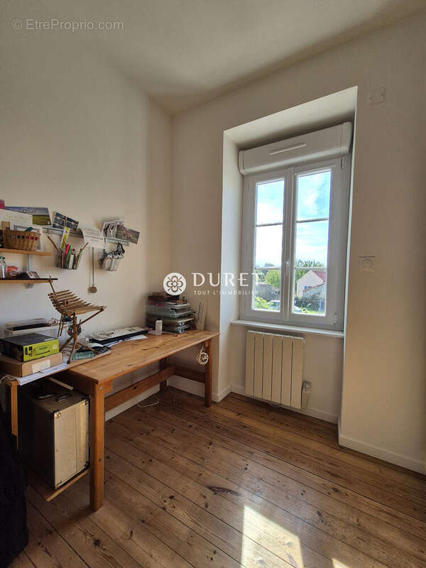 Maison à LES CLOUZEAUX