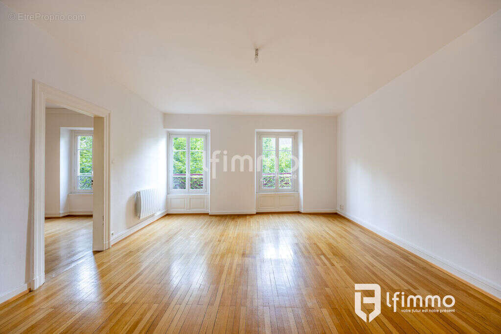 Bel appartement bourgeois de 102 m² – Colmar Centre - photo 2