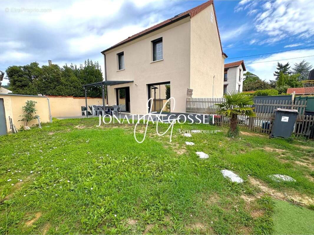 Photo 2 - Maison à ANDRESY