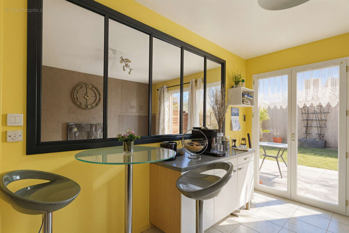 Maison à LYON-8E