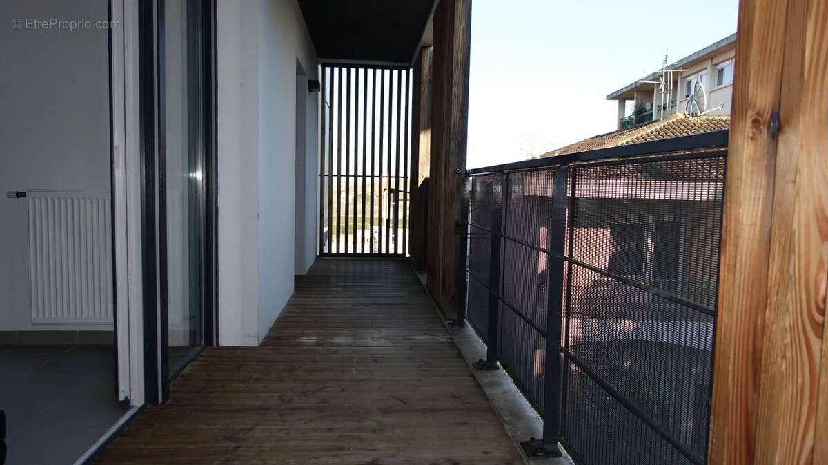 Appartement à RAMONVILLE-SAINT-AGNE