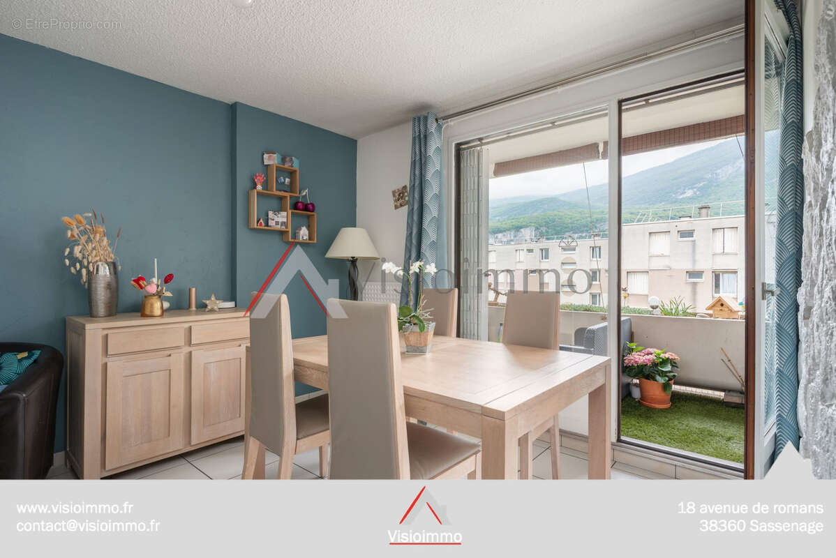 Appartement à FONTAINE
