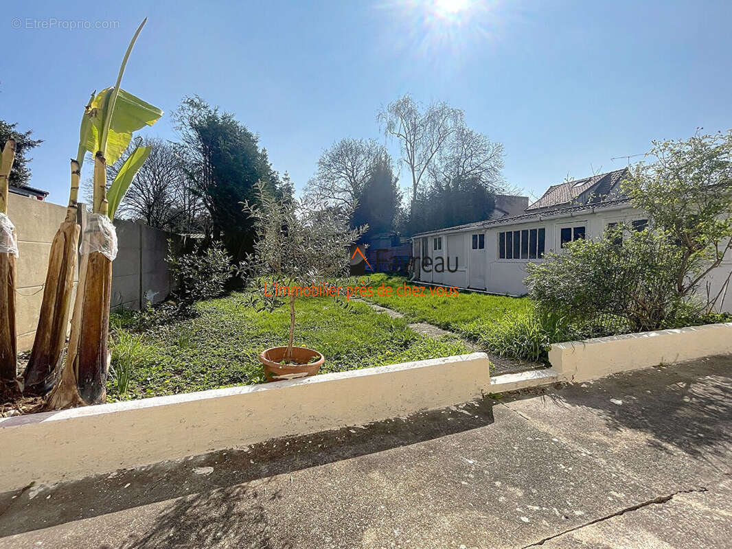 Maison à VITRY-SUR-SEINE