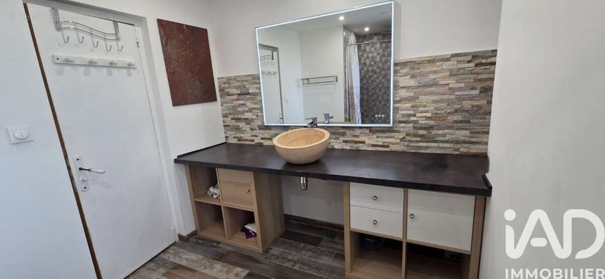 Photo 7 - Maison à MONTENDRE