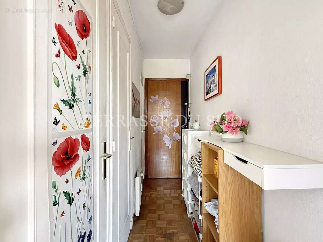 Appartement à MARSEILLE-6E