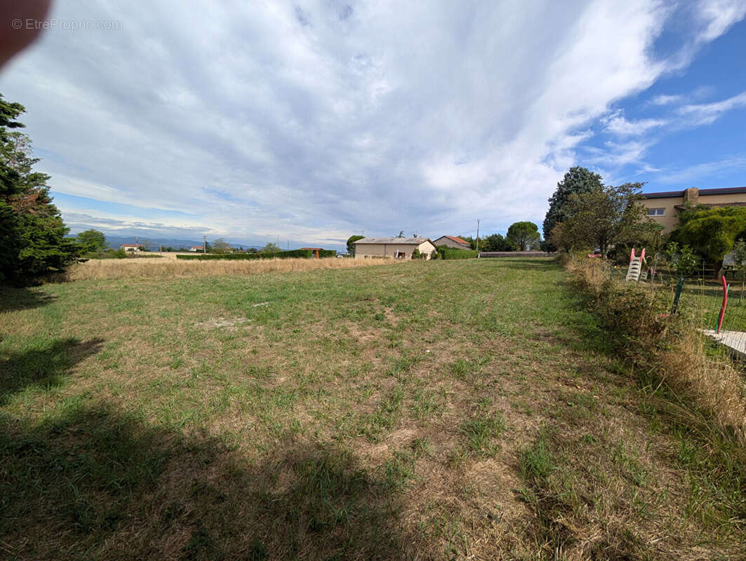 Terrain à SEYSSUEL