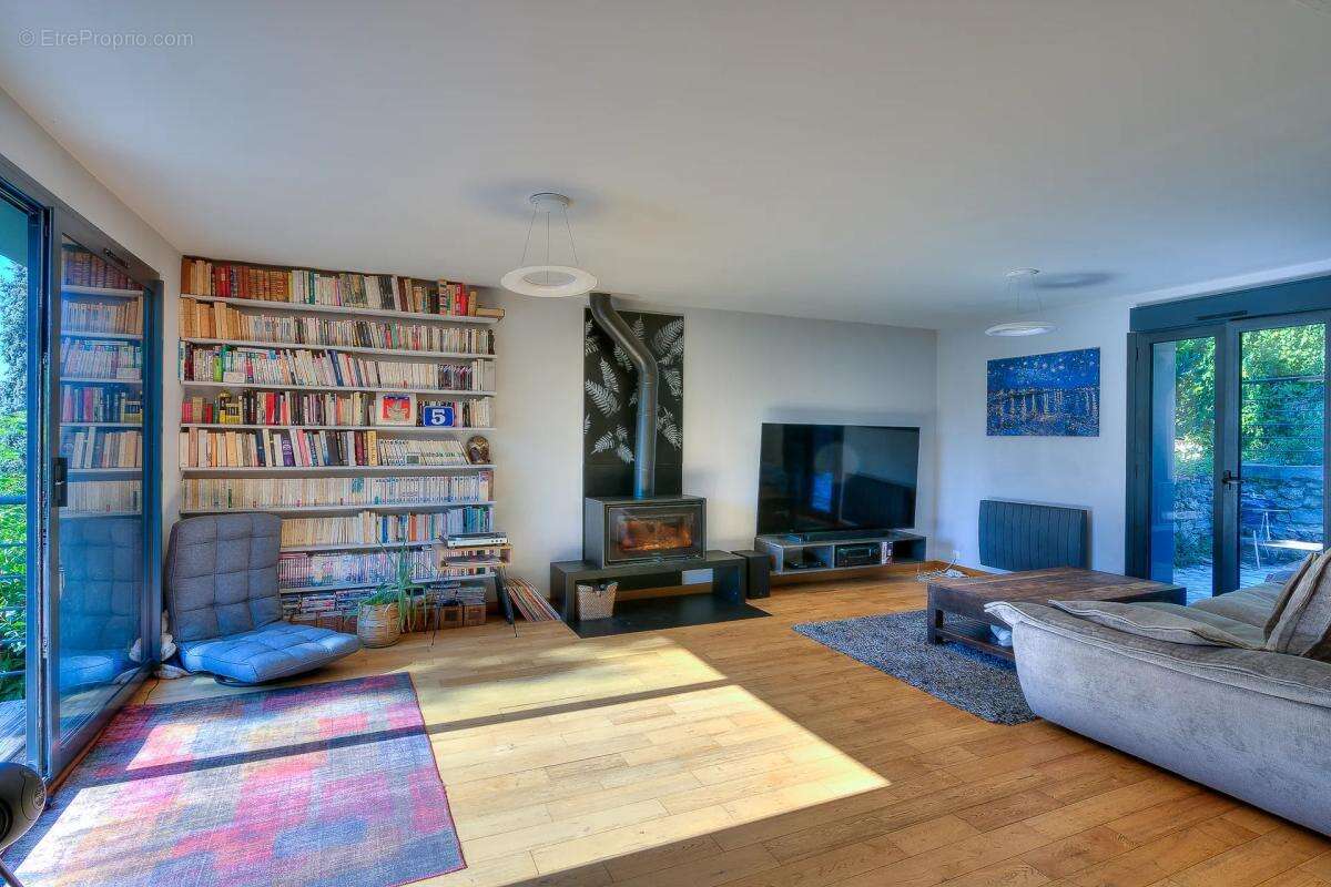 Maison à MARCOUSSIS