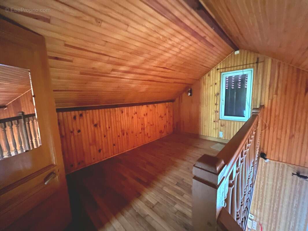 Maison à VIRY-CHATILLON