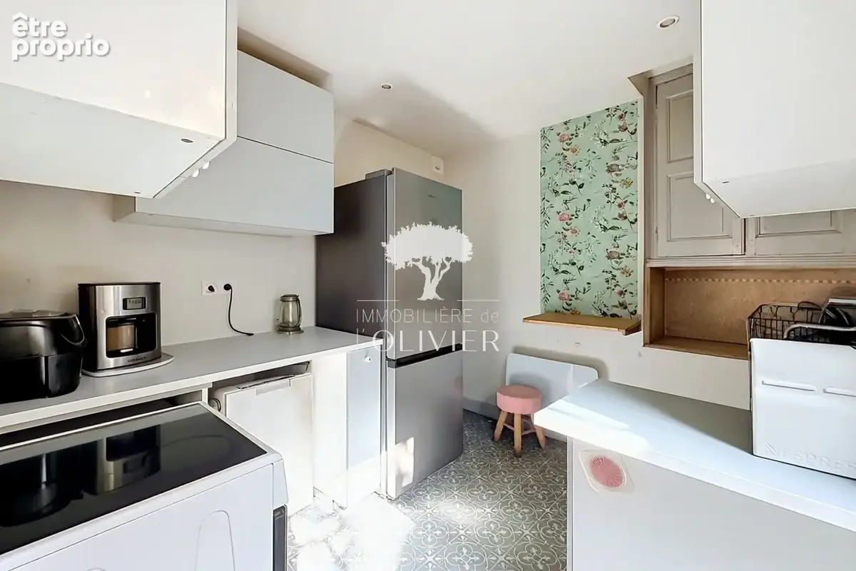 Maison 5 pièces 121 m² à vendre à Saint-Martin-De-Castillon (84750) - photo 5