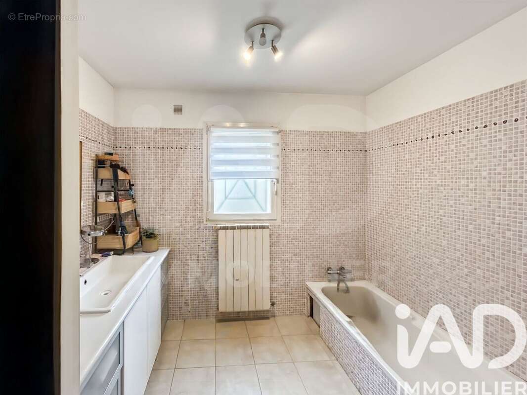 Photo 9 - Maison à POULX