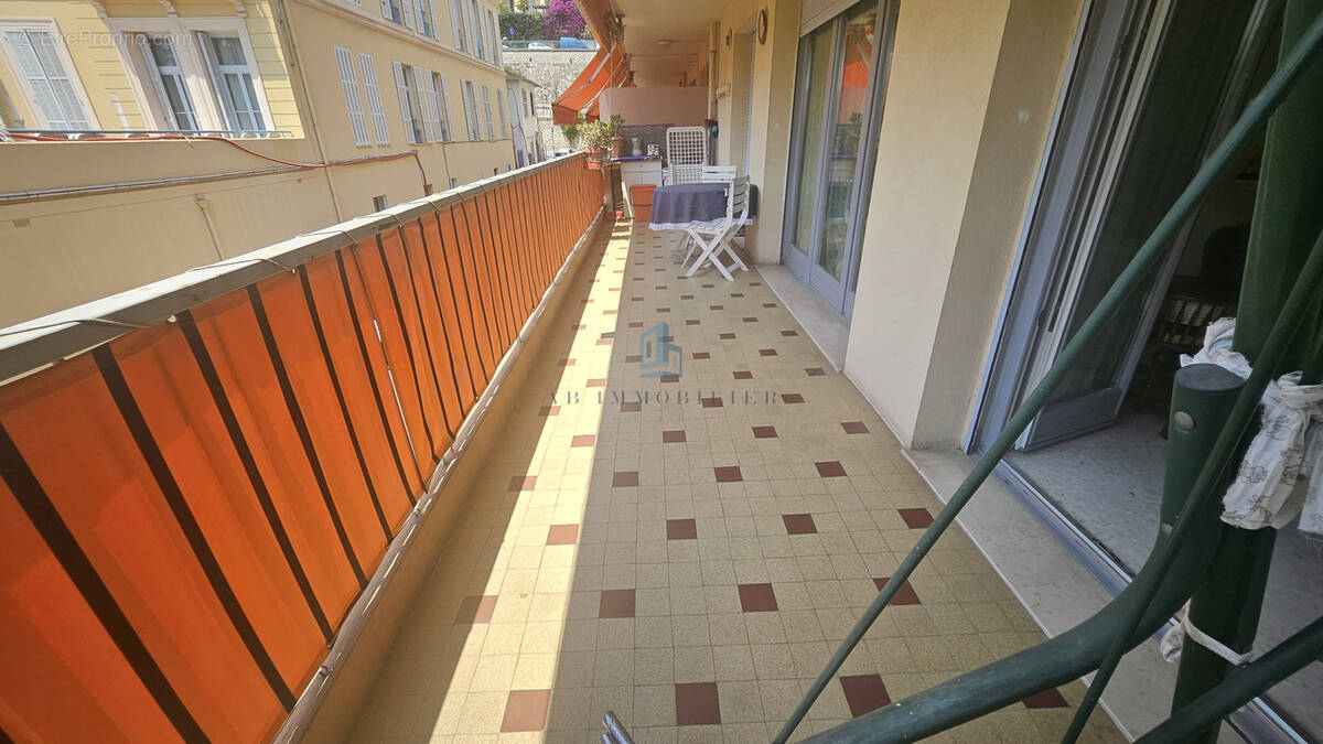 Appartement à MENTON