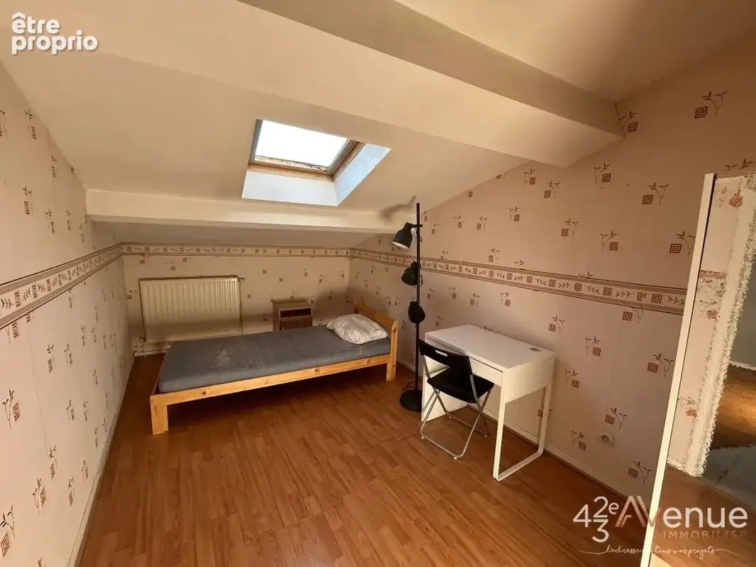 Appartement 4 pièces 83 m² à vendre à Saint-Etienne (42000) - photo 7