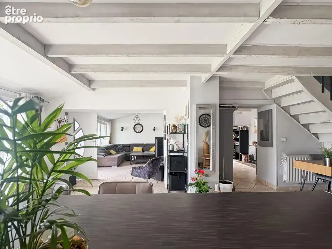 Maison familiale avec piscine et dépendances – Bourg-lès-Valence - photo 7