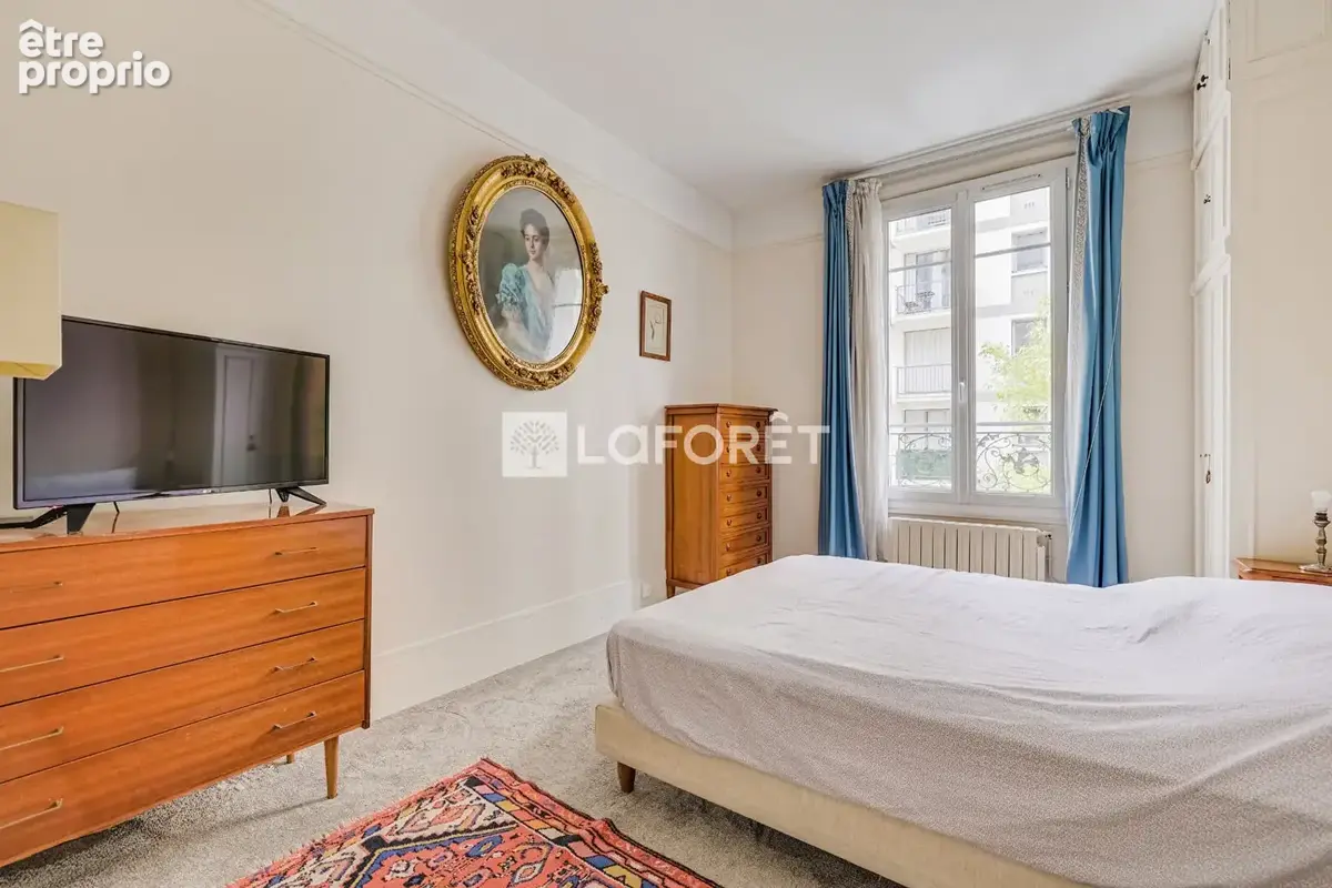 Paris 15 - 2 pieces traversant avec balcon - photo 8