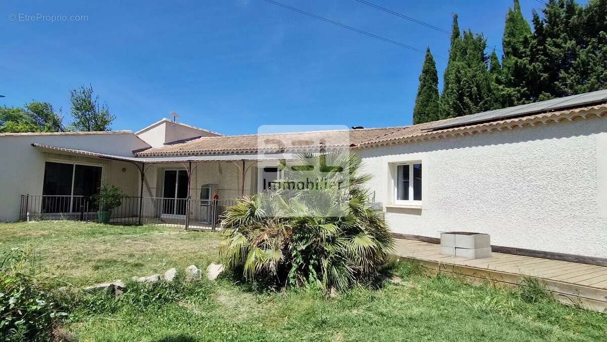 Maison à ROCHEFORT-DU-GARD