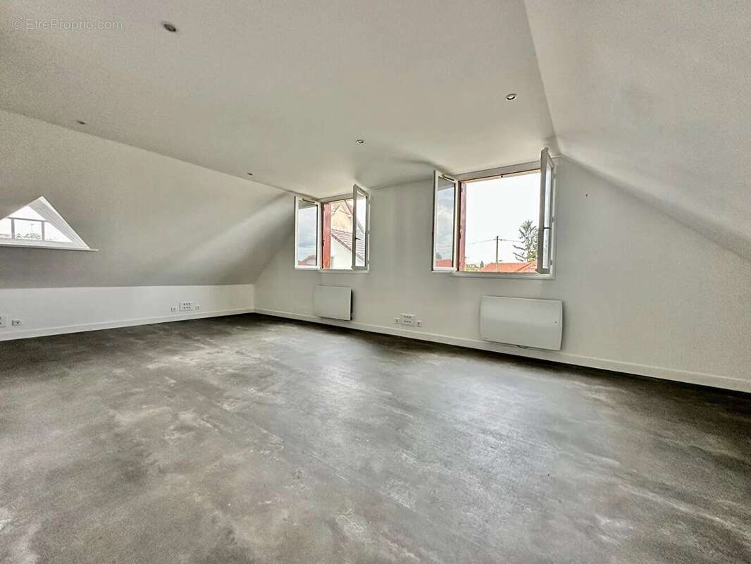 Maison à MONTMORENCY