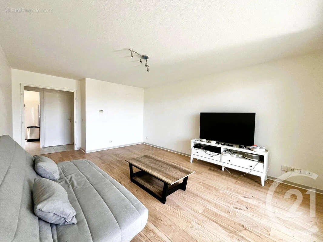 Appartement à LE CANNET