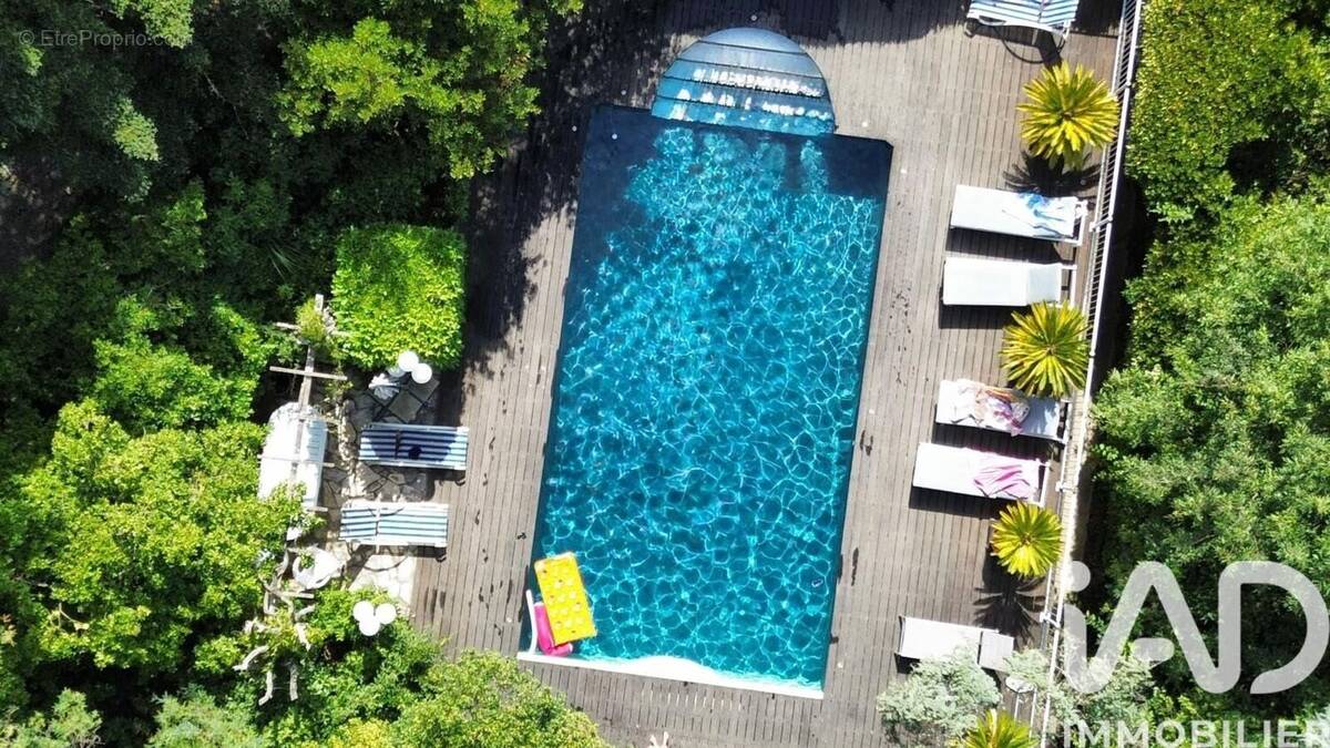 Photo 1 - Maison à CASTELNAU-DE-GUERS