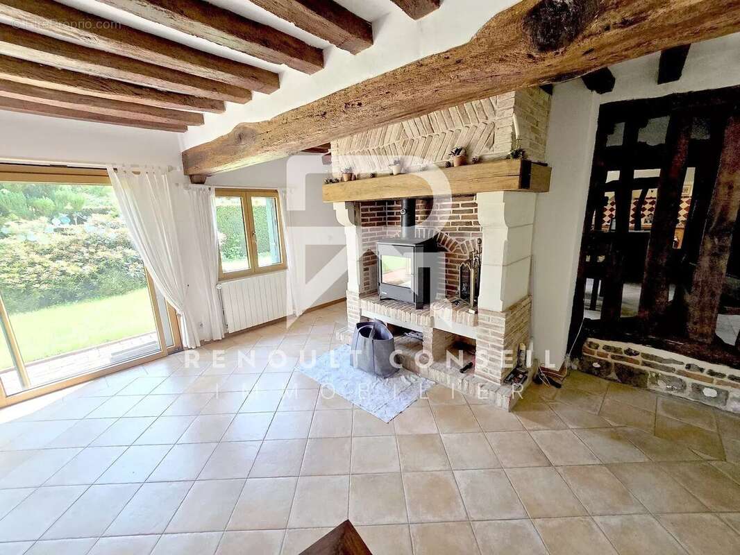 Maison à SAINT-LAURENT-EN-CAUX