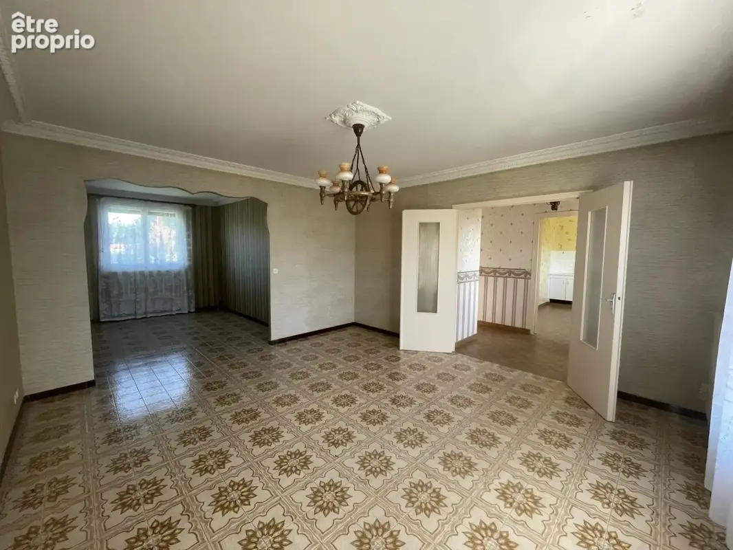 Maison Changé - photo 5