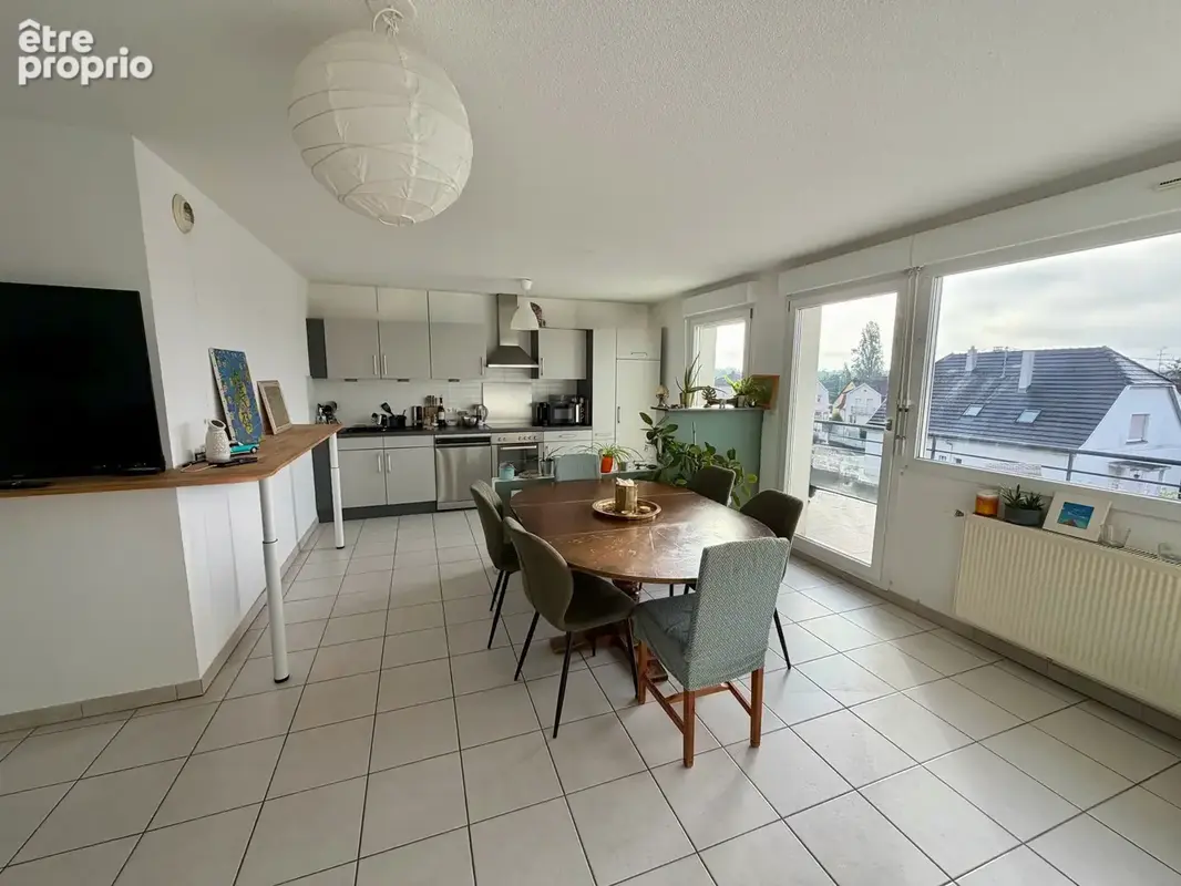 Appartement 3 pièces avec terrasse, vue dégagée, garage et parking privatif - photo 3