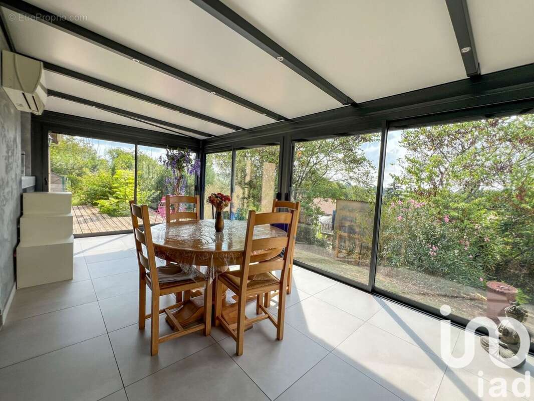 Photo 7 - Maison à SAINT-ROMAIN-LA-VIRVEE