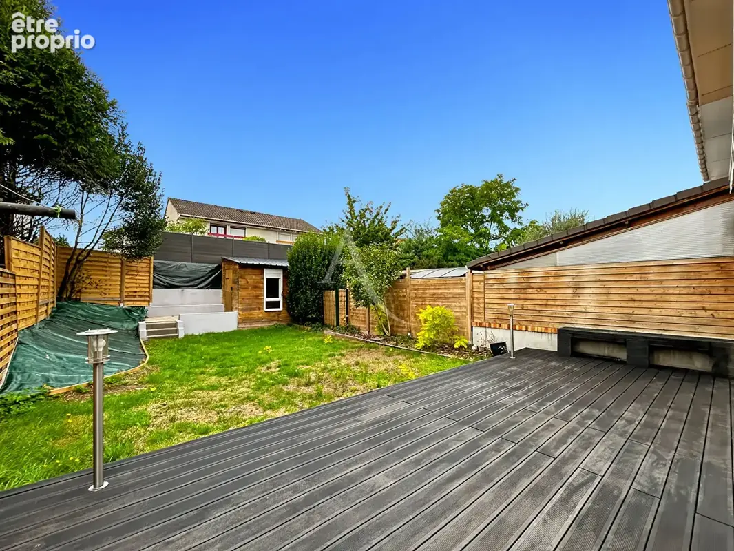 Photo Maison à Saint-Etienne-Du-Rouvray au prix de 200 000€