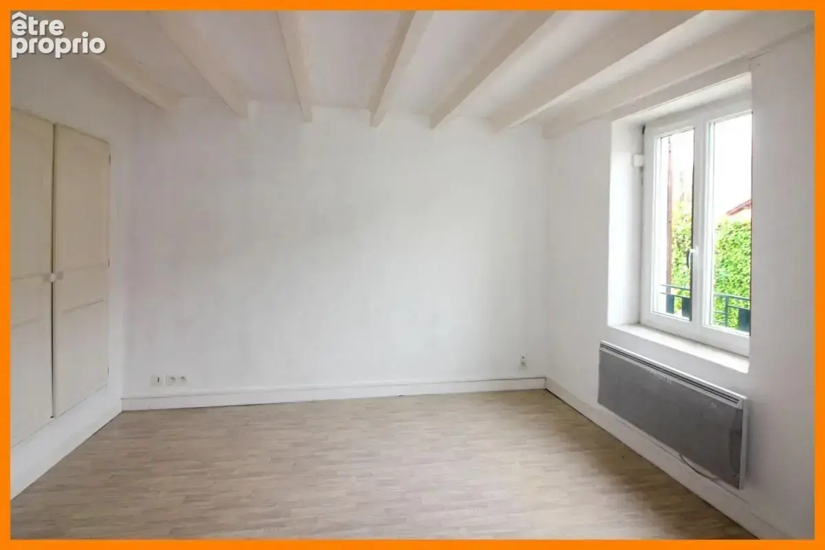 Maison 47 m² à Montluel  - photo 4
