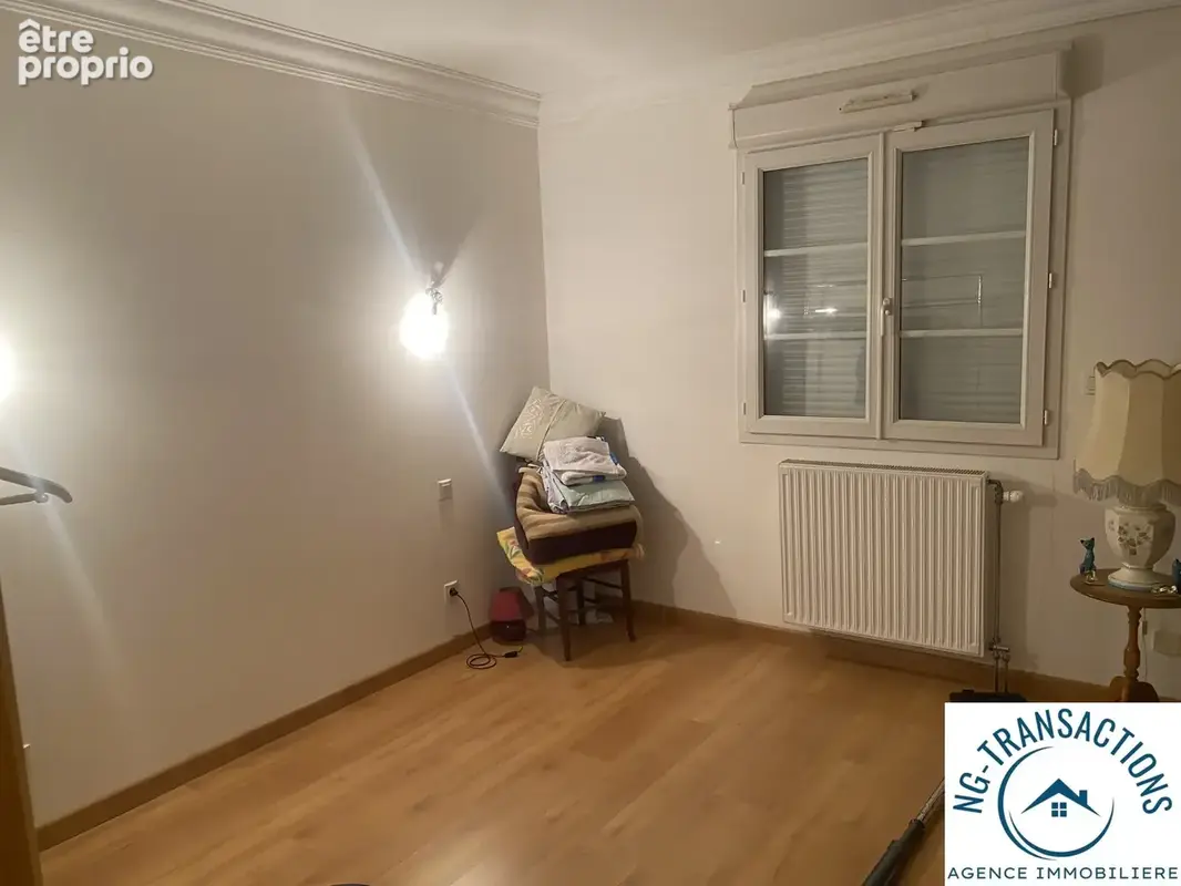 Belle maison de plain-pied avec une vue panoramique sur la campagne. - photo 15