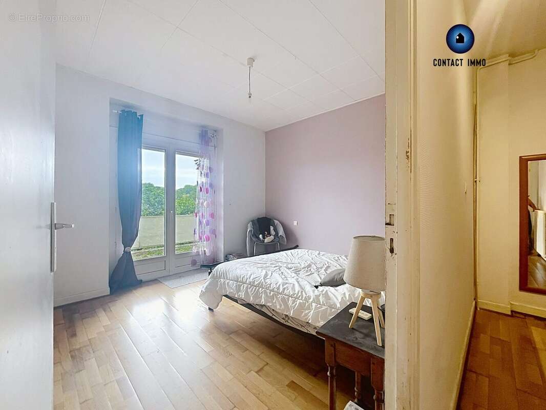 Maison 110 m² à Brive-La-Gaillarde  - photo 8
