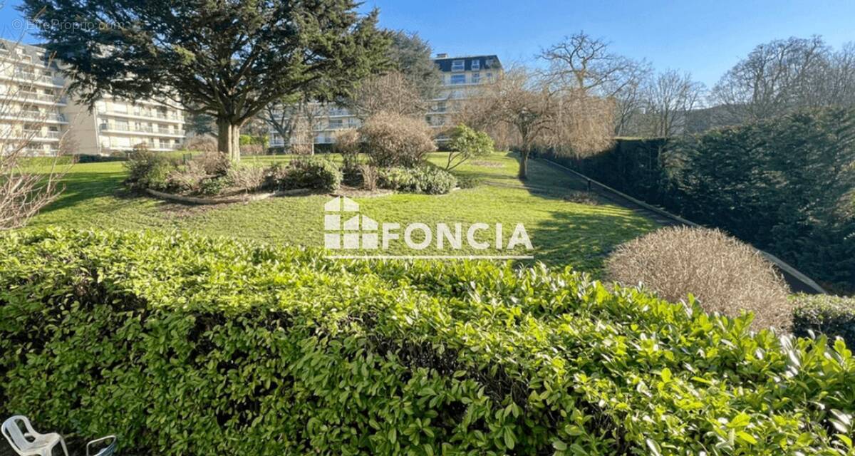 Appartement à VERSAILLES