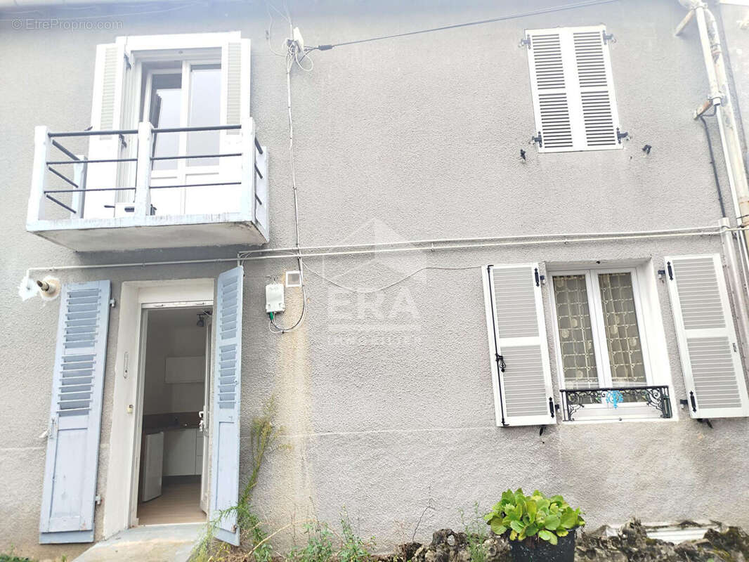 Appartement à ECHENOZ-LA-MELINE